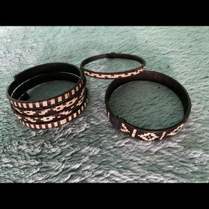 Hand made bracelets(bundle)